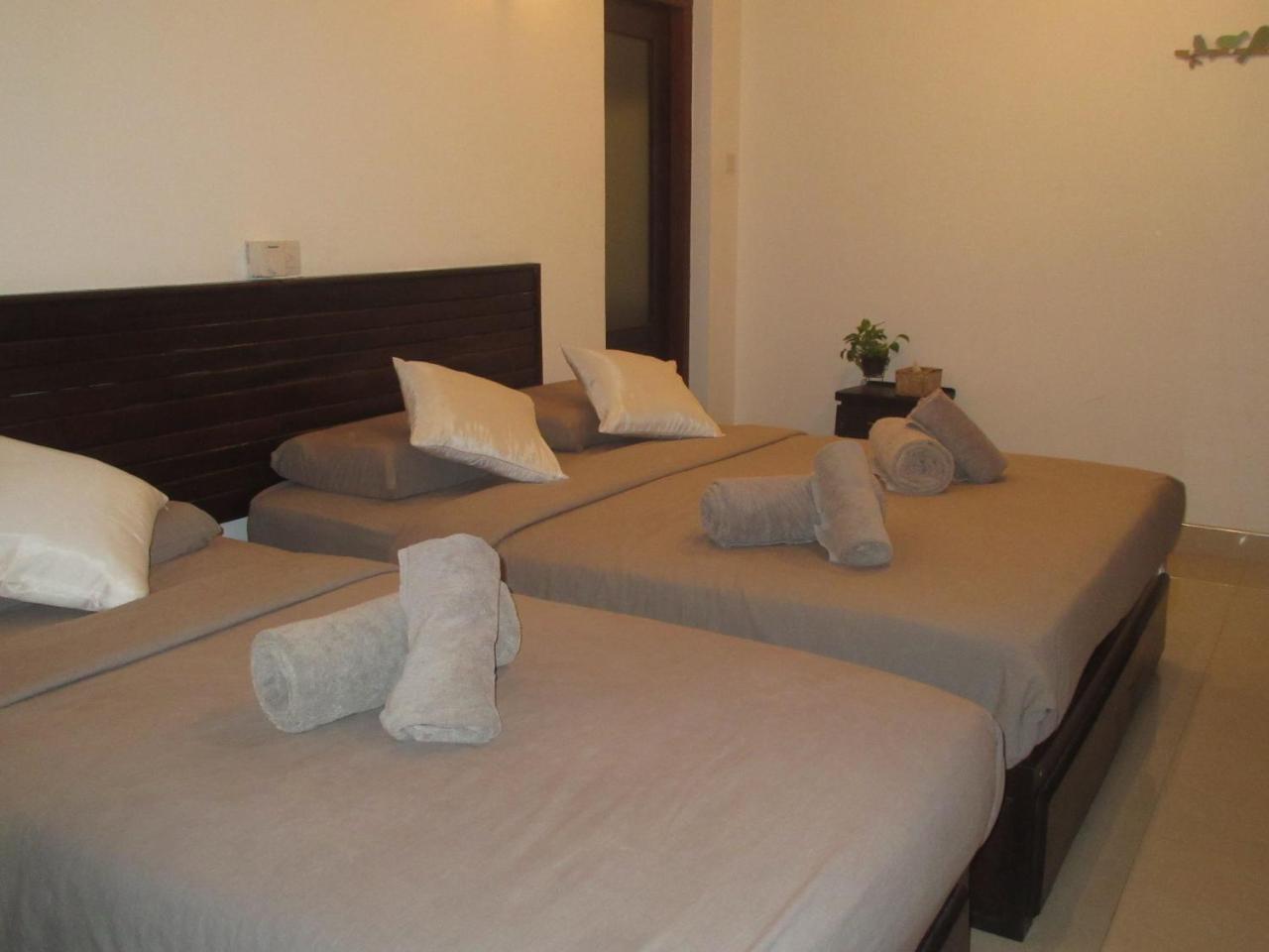 So What Boutique Hotel نيجومبو المظهر الخارجي الصورة
